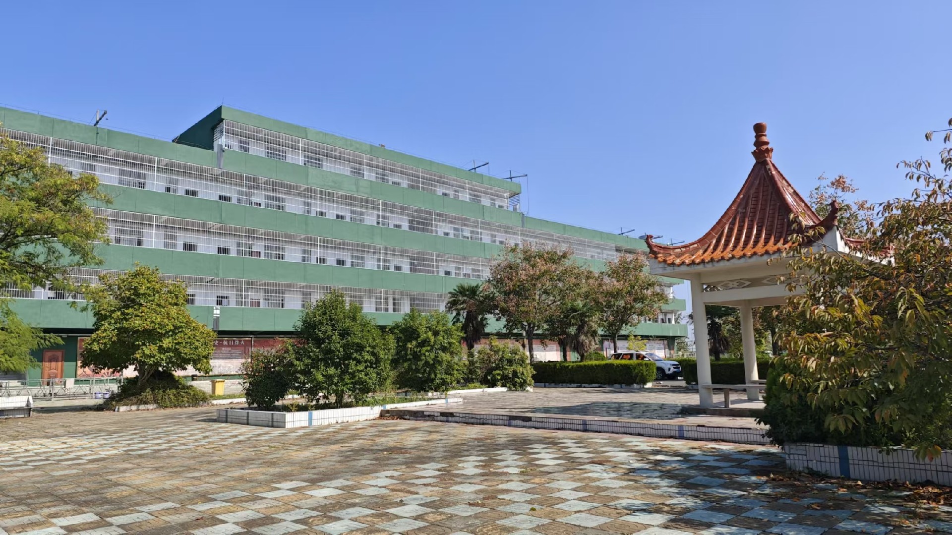 校园环境8.jpg